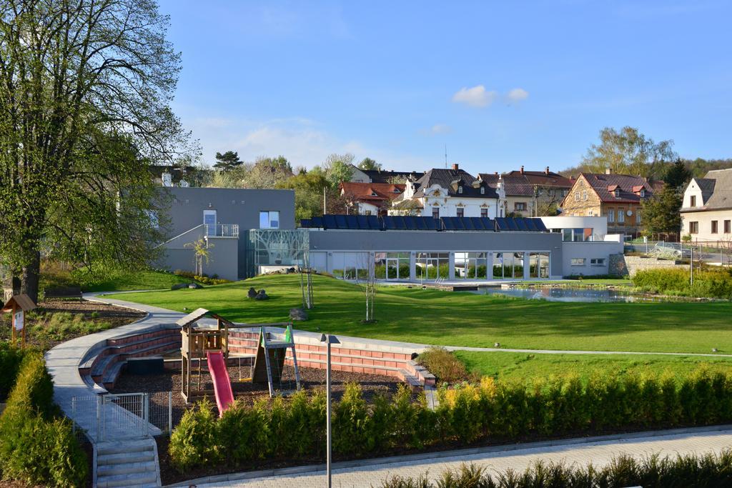 Antonie Hotel****Superior Frydlant Bagian luar foto